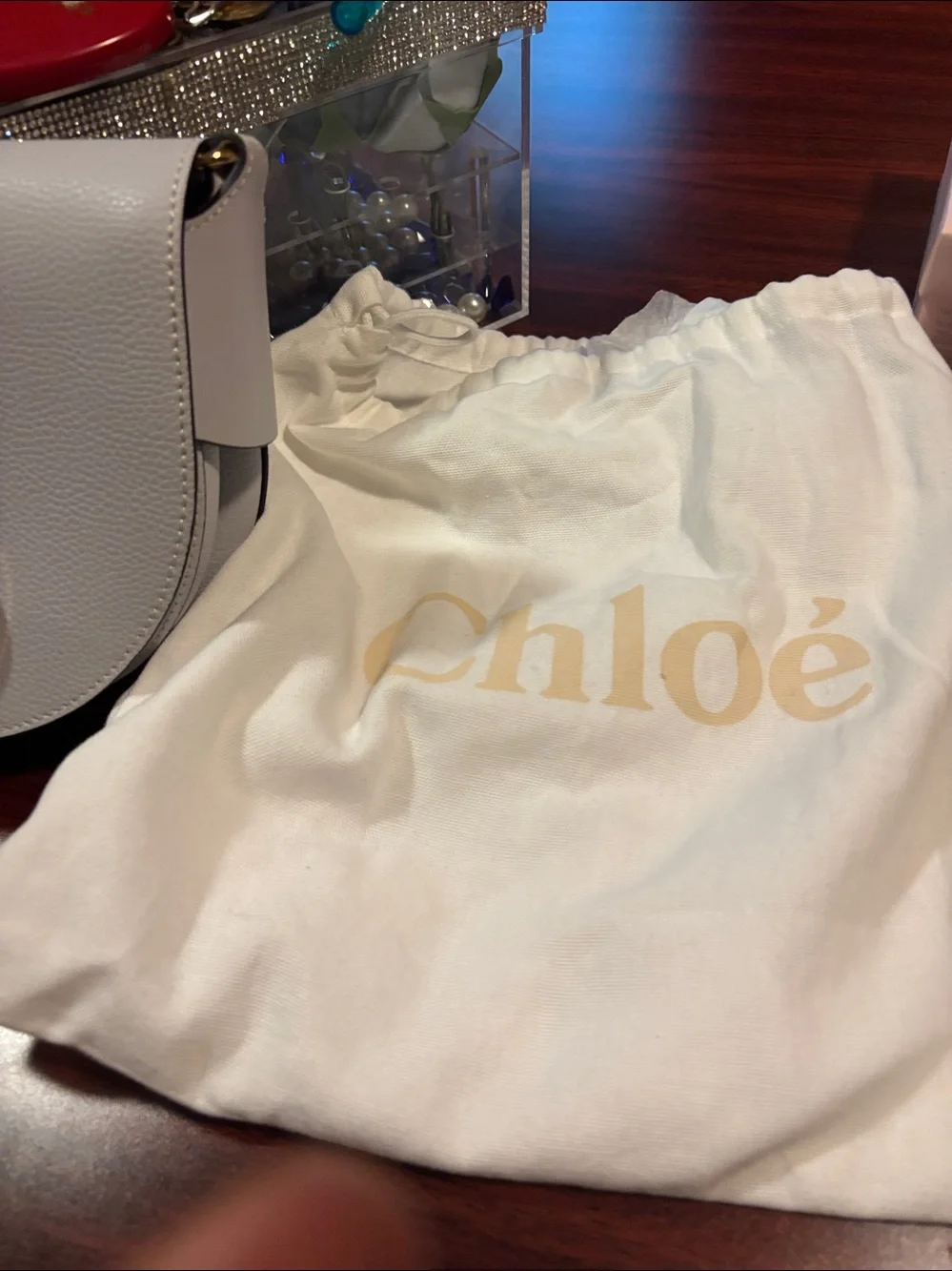 Chloe Women's Leather Shoulder Bag in Light Gray all inclusions !